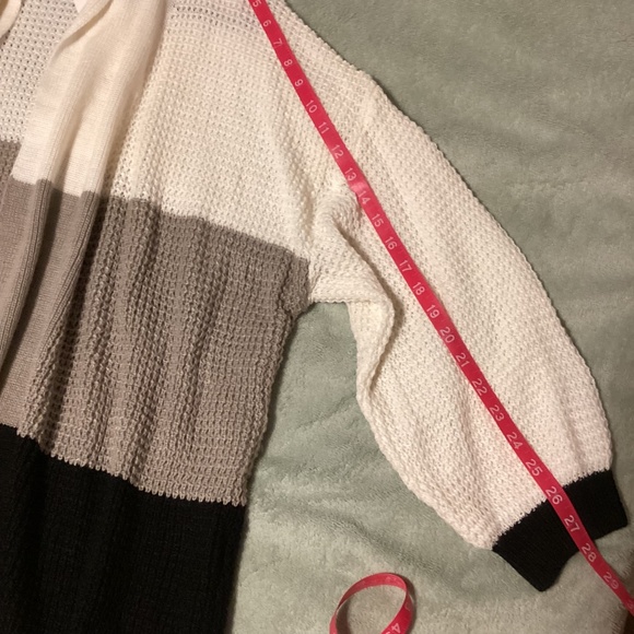 Bloomchic open cardigan, cream, taupe, & black, size 10, NWT - Picture 7 of 9